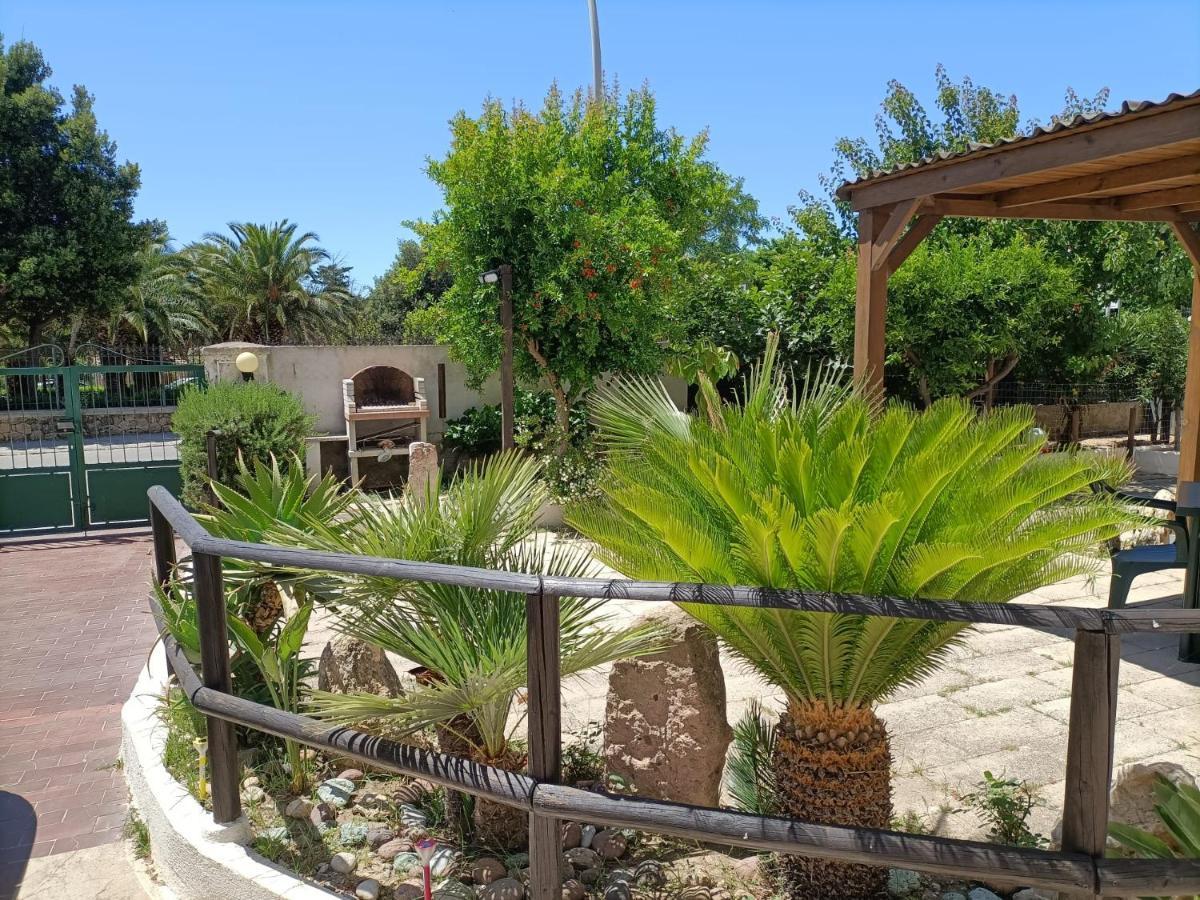 Mony'S Island B&B Alguer Exterior foto